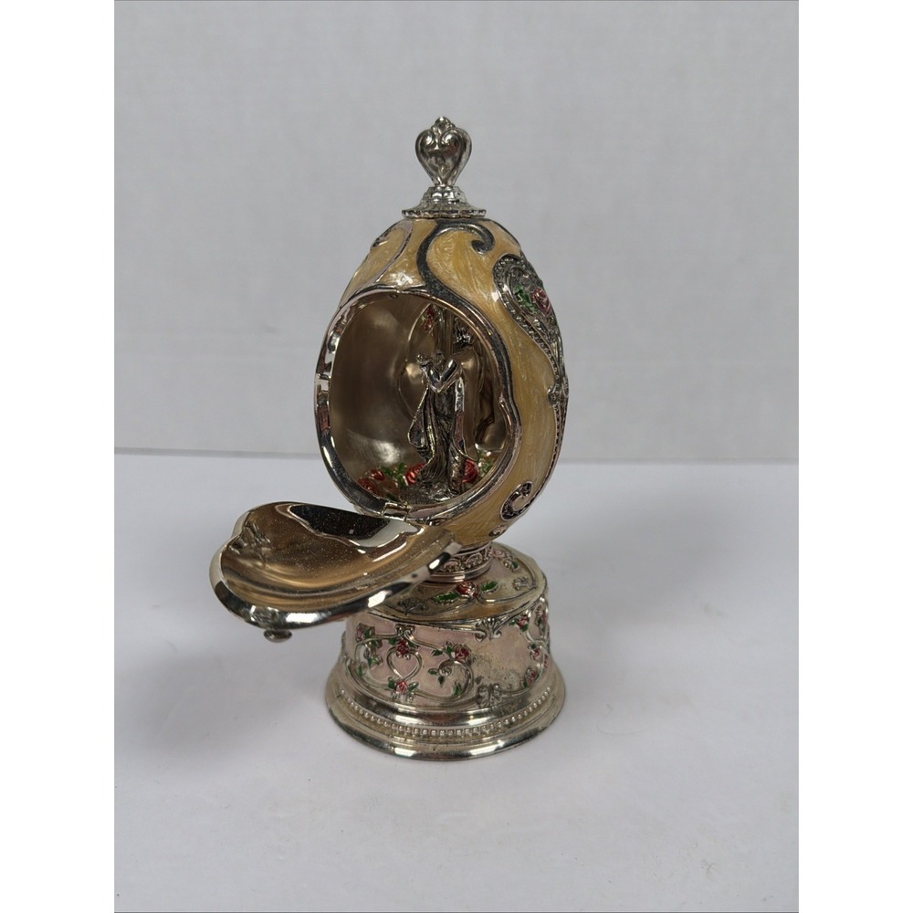 Vintage Wallace Sankyo Silver Plated Dancing Couple Enamel Musical Egg